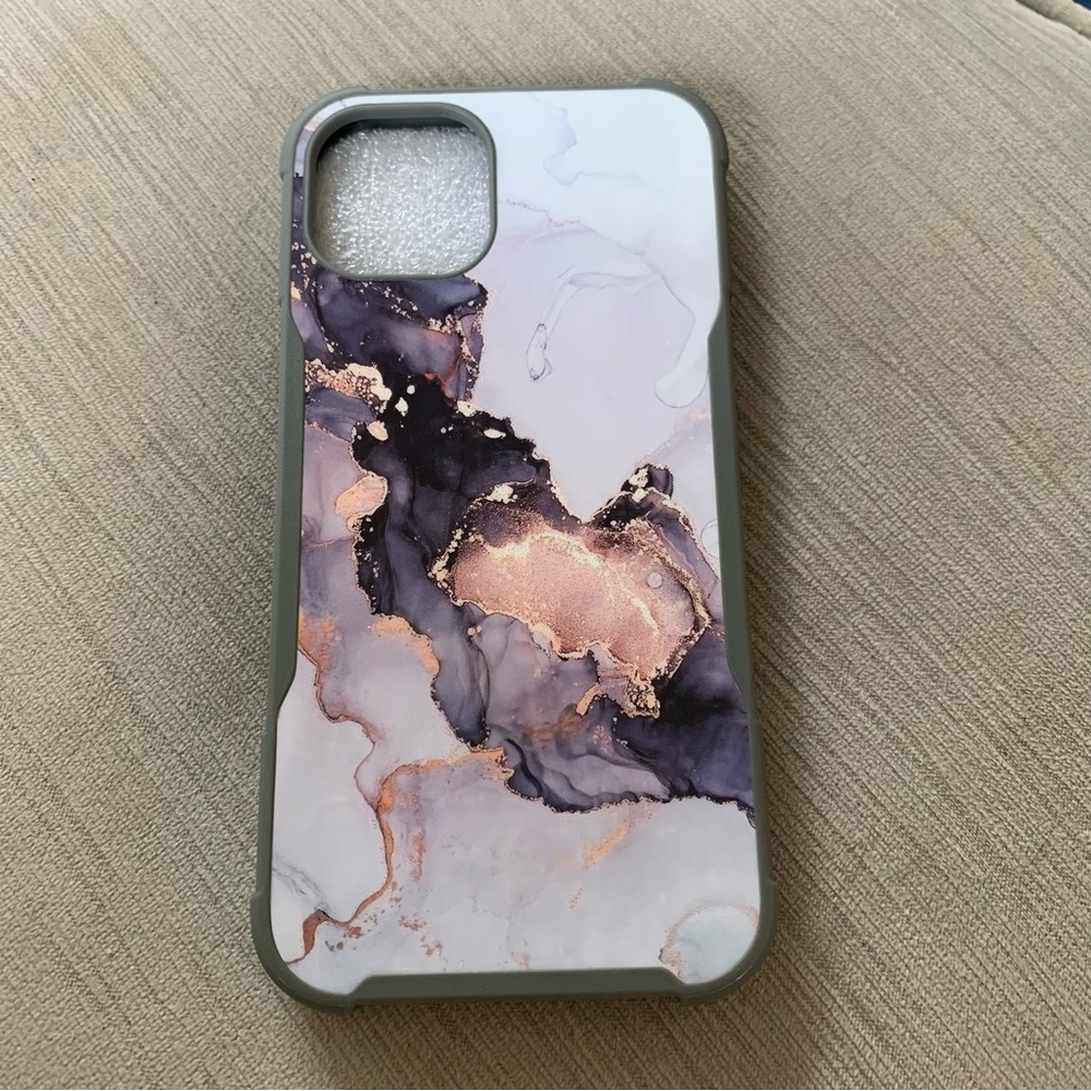 Maxcury purple gray marble design iPhone 13 case 6.1 inch New open box
